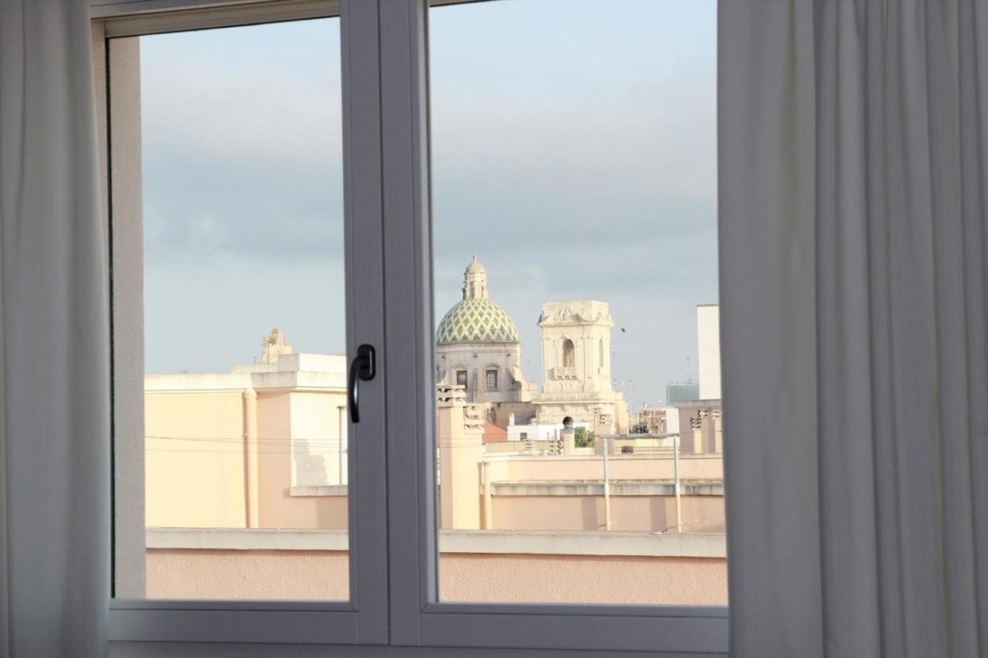 Suite Rosso & Nero Lecce Luaran gambar