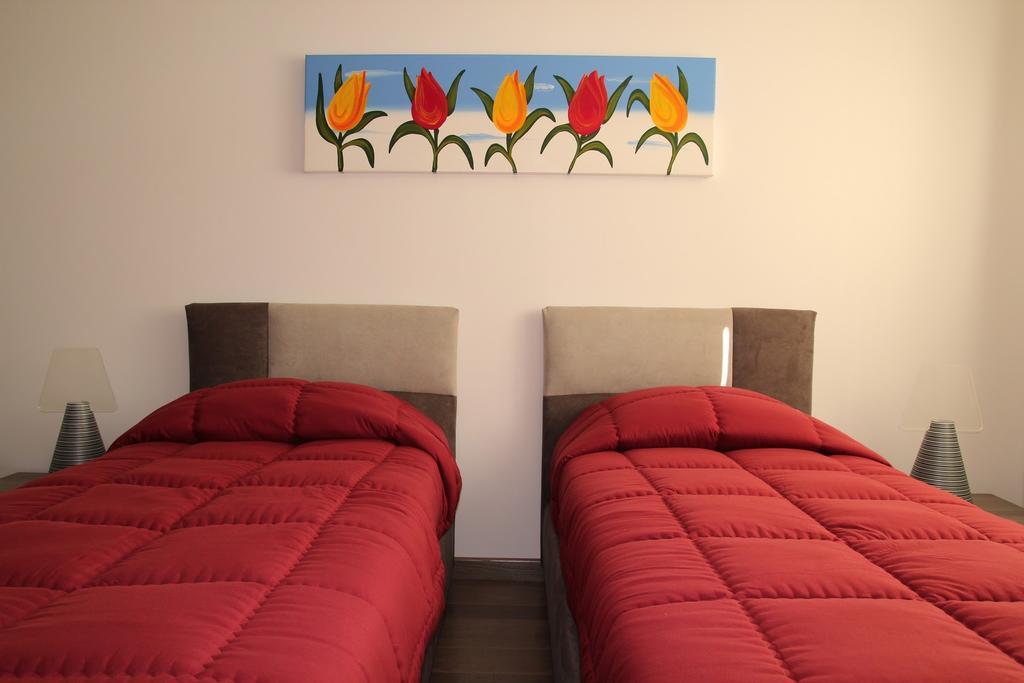 Suite Rosso & Nero Lecce Luaran gambar
