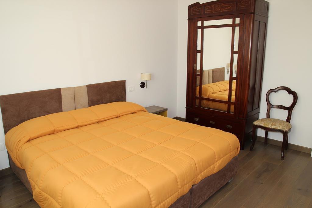 Suite Rosso & Nero Lecce Luaran gambar